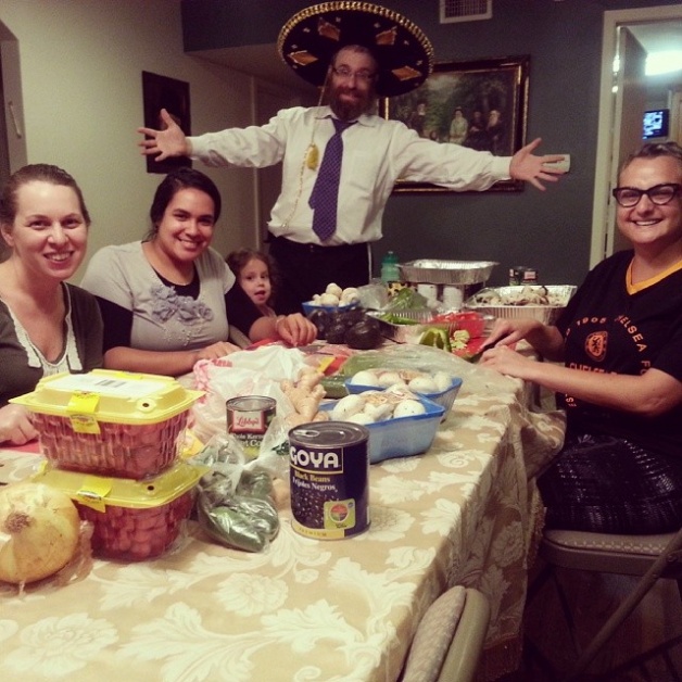 shabbos cinco de mayo.jpg