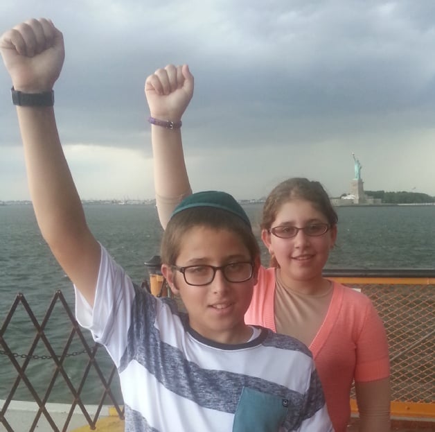 statue of liberty cropped close.jpg